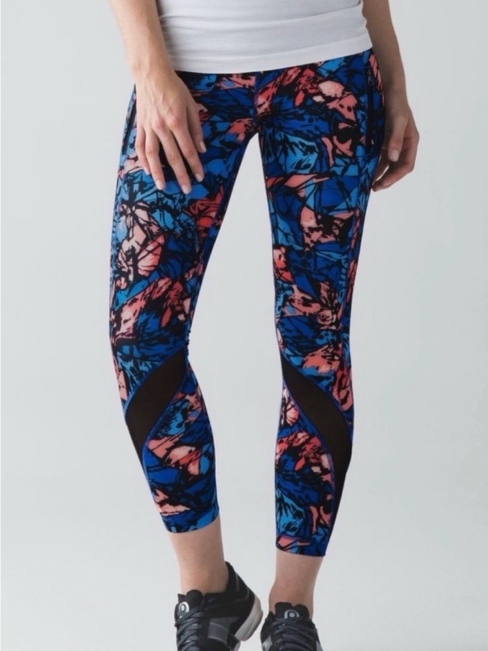 Lululemon Pace Rival Crop Paint Storm Harbor Blue Multi / Black Size 10